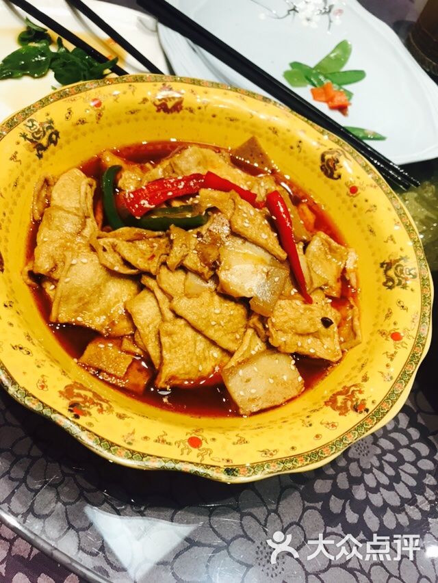 亚洲甲基叔丁基醚(MTBE)价格突破1000美元|星空综合(图2) 星空综合